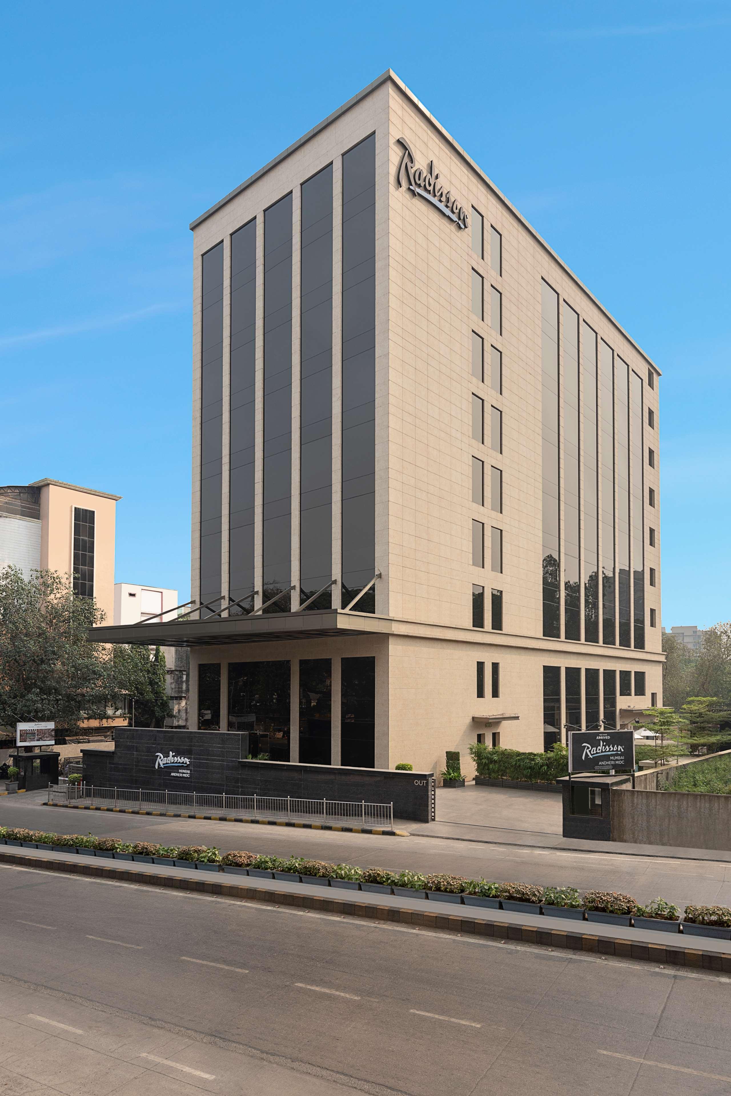 Radisson Mumbai Andheri Midc ภายนอก รูปภาพ The Oberoi, Mumbai